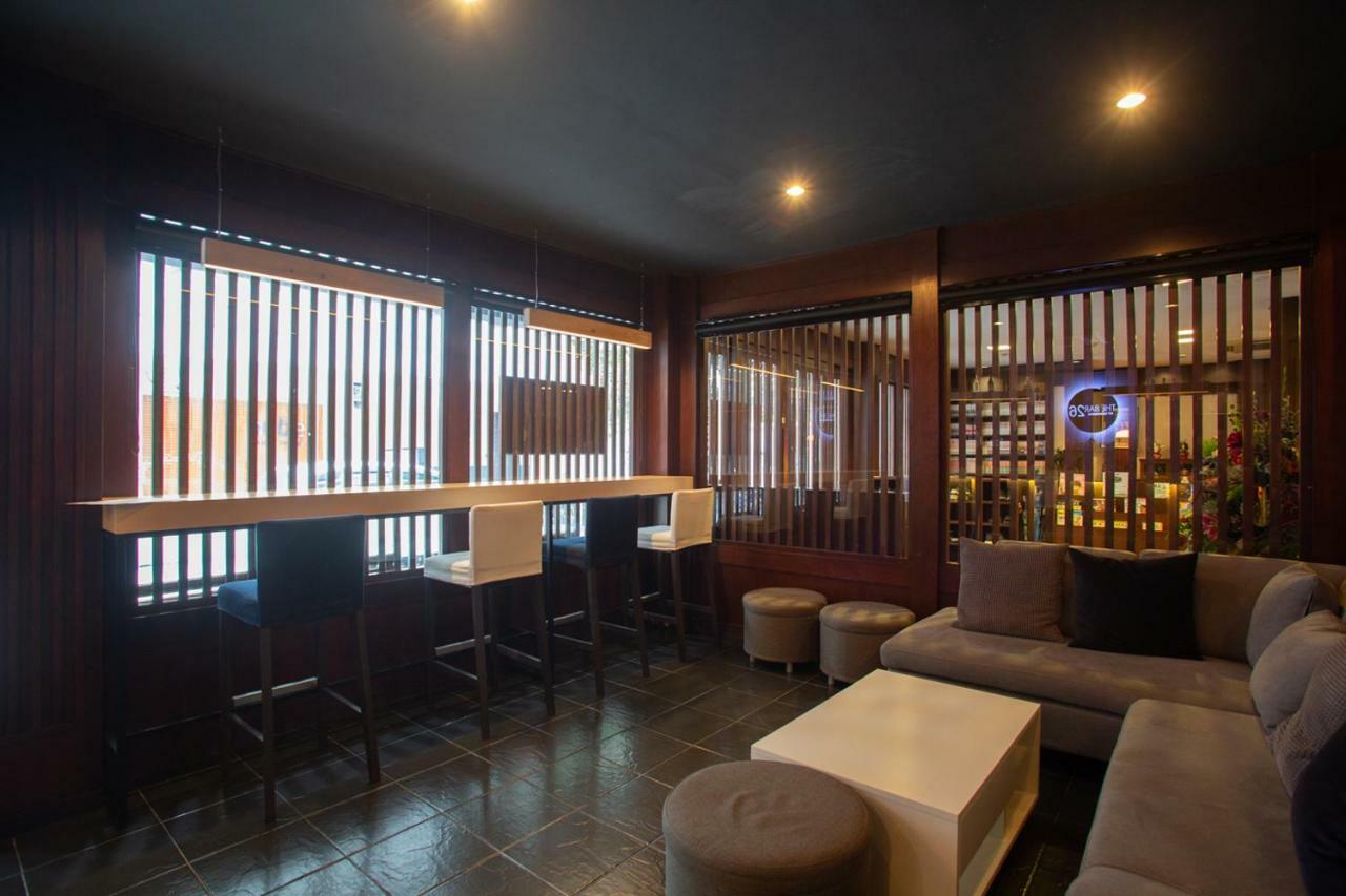 Hotel Baan Kashiwaya Bangkok Esterno foto